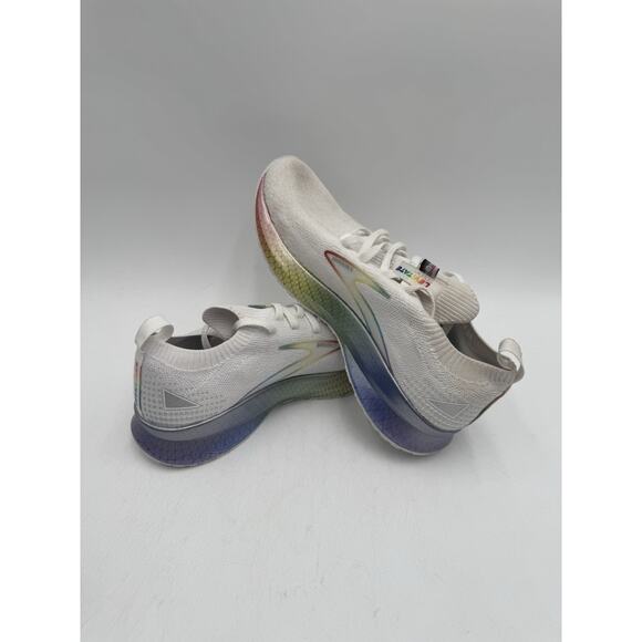 Brooks LEVITATE STEALTHFIT 5 Women's USED Running Shoe White US Size 7 Medium - Picture 8 of 11